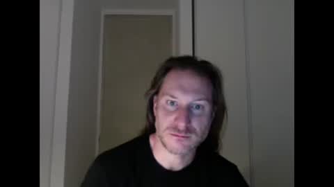 Snapshot of m4rduk81 chatting on October 20, 3:51 am m4rduk online show from October 20, 3:51 am