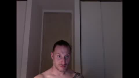 Snapshot of m4rduk81 chatting on October 20, 7:14 pm m4rduk online show from October 20, 7:14 pm