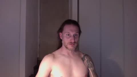 m4rduk online show from December 1, 2:44 pm