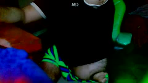 model independient online show from February 23, 4:21 am