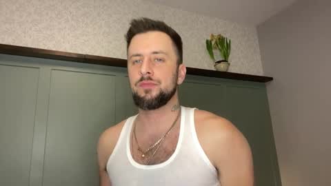 m_stephen online show from April 7, 3:07 am