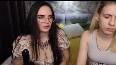 maary__jane online show from October 4, 9:40 am