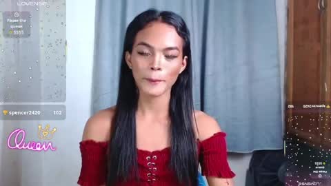 Divina online show from June 27, 5:51 pm