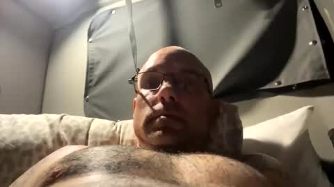 mac402992 online show from November 8, 3:29 am