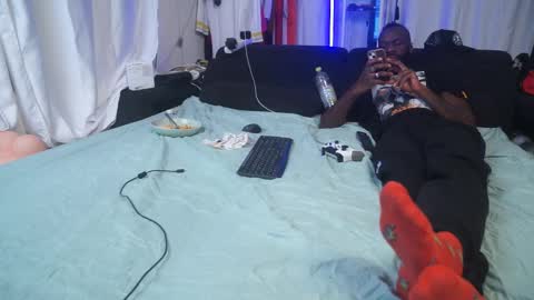 Snapshot of mac_troy chatting on November 5, 6:30 pm Mac Troy online show from November 5, 6:30 pm