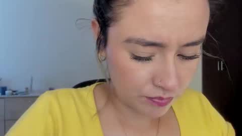 Snapshot of macarenax chatting on October 2, 3:30 pm Maca online show from October 2, 3:30 pm