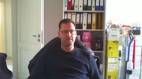 macfly67 online show from March 23, 12:53 pm