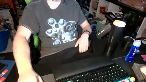 Snapshot of macgargan69 chatting on January 10, 4:31 pm macgargan69 online show from January 10, 4:31 pm