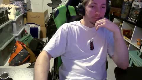 macgargan69 online show from March 6, 7:21 pm