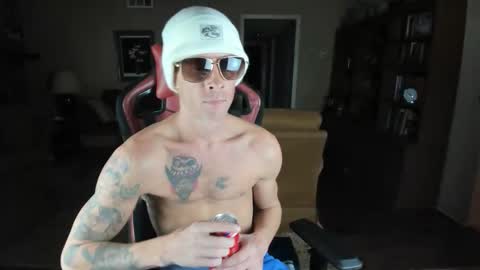 machinecumkelly69 online show from January 15, 4:28 am