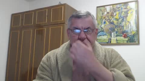 Macho online show from February 11, 9:03 pm