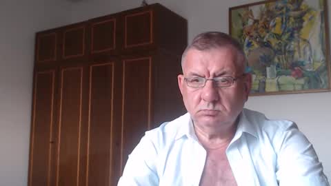 Macho online show from September 10, 4:07 pm