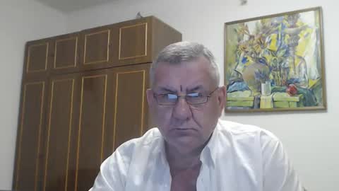 Macho online show from April 2, 5:21 pm