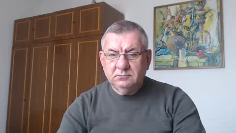 Macho online show from April 10, 12:43 pm