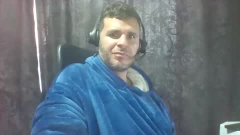 Snapshot of mack_disel chatting on February 20, 9:15 pm MACK online show from February 20, 9:15 pm