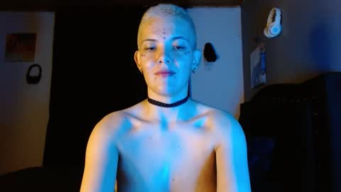 Noah Askew online show from November 26, 8:37 am