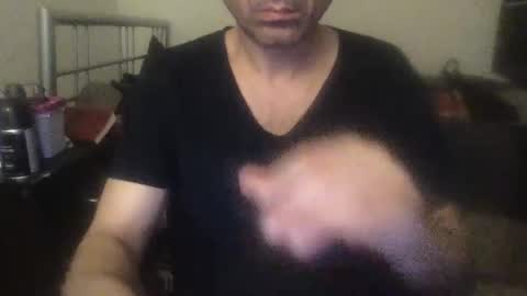 Snapshot of mackly46london chatting on March 3, 2:39 am mackly46london online show from March 3, 2:39 am