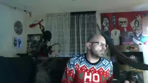 Snapshot of mad_dem0n chatting on December 15, 3:53 pm Manuel online show from December 15, 3:53 pm