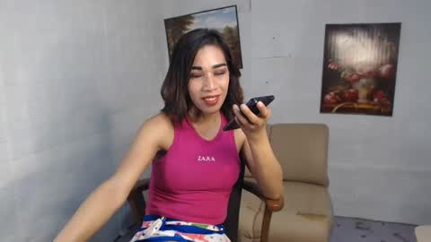 madalina1992 online show from January 16, 10:53 am