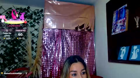 Snapshot of madam_dali chatting on January 9, 1:47 pm Dalila online show from January 9, 1:47 pm