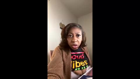 Snapshot of madam_glam chatting on January 9, 2:53 pm madam_glam online show from January 9, 2:53 pm