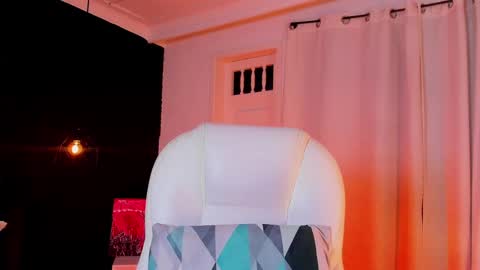  madame lilith  online show from October 8, 11:19 am