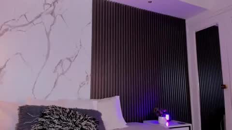  madame lilith  online show from March 13, 11:17 am