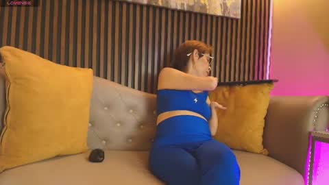 Snapshot of madame_mature1 chatting on June 30, 12:28 pm Madame online show from June 30, 12:28 pm