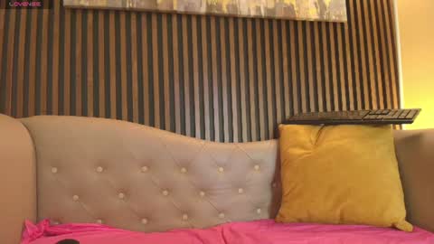 Snapshot of madame_mature1 chatting on July 9, 2:43 pm Madame online show from July 9, 2:43 pm