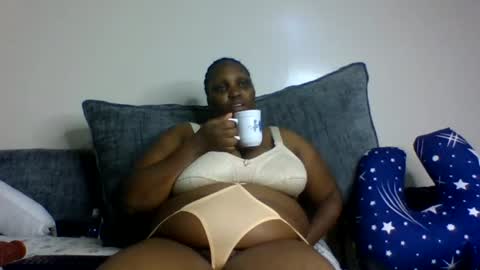 madame_pleasure40 online show from June 11, 7:45 pm