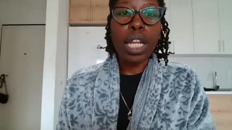 YourMadamIndigo online show from March 30, 1:34 pm