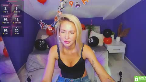 Evelyn online show from October 24, 6:43 am