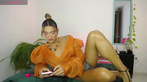 madamsissy137481 online show from January 17, 5:27 pm