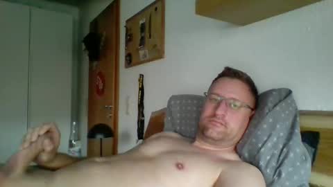 Maddin online show from October 27, 8:40 am