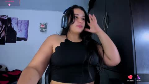 Snapshot of maddison_jeon chatting on December 3, 2:15 pm Maddison Jeon online show from December 3, 2:15 pm