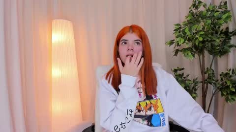 Maddy Please help me with your thumbs up its important online show from February 17, 3:47 am