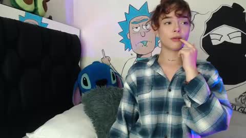 maddy_perezz_ online show from September 17, 12:12 am