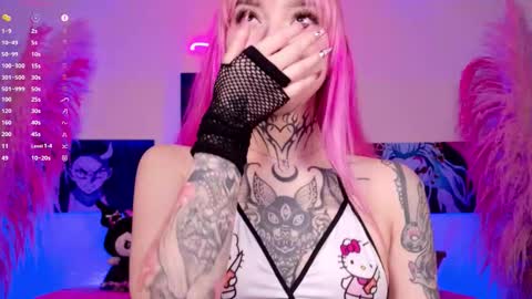 maddy_uwu online show from September 10, 5:40 am