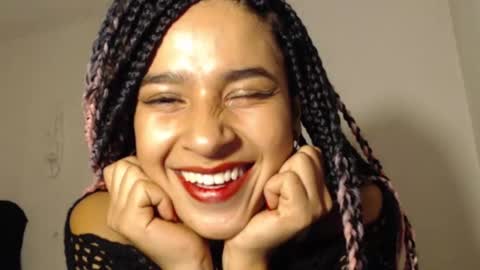 Snapshot of made_lover1999 chatting on December 26, 10:26 am Made online show from December 26, 10:26 am