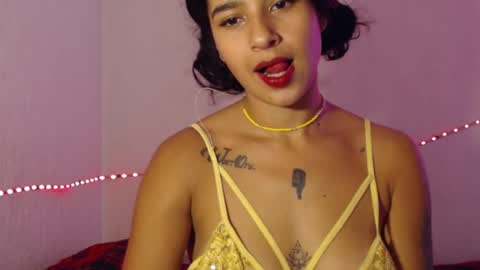 Snapshot of made_lover1999 chatting on February 23, 6:12 pm Made online show from February 23, 6:12 pm