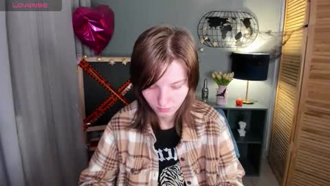 madelaines online show from October 21, 9:10 am