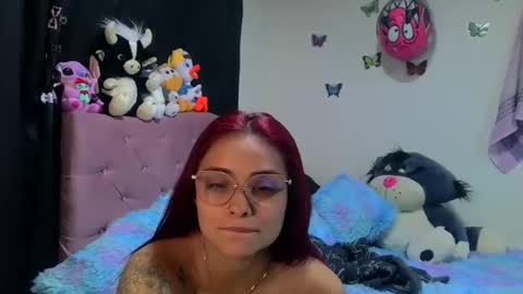 Snapshot of madeleine_2018 chatting on April 20, 6:16 am sofia online show from April 20, 6:16 am
