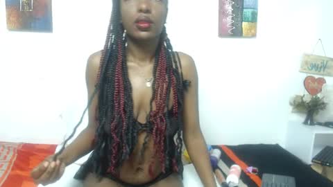 Madeline online show from November 24, 12:27 pm