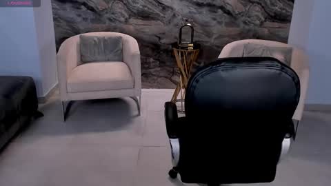 Madeline online show from February 24, 8:34 am