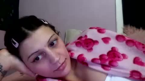Snapshot of madelinevalentine chatting on March 2, 5:52 am madeline online show from March 2, 5:52 am