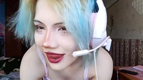 Alice Kaneki online show from February 24, 6:55 am