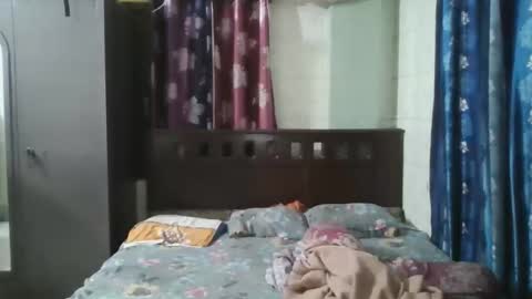 Snapshot of madhavbaba chatting on October 30, 3:52 am madhav online show from October 30, 3:52 am