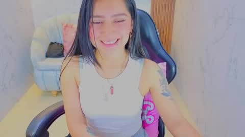 Madhison  online show from March 21, 8:23 pm