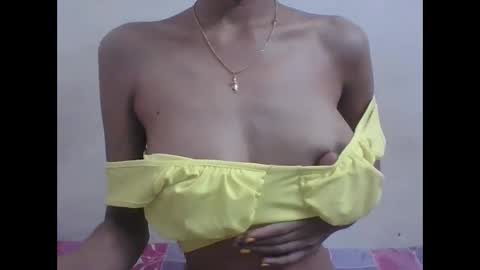 madhubala09 online show from December 8, 4:07 pm