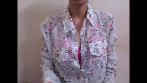 madhubala09 online show from December 19, 1:50 am